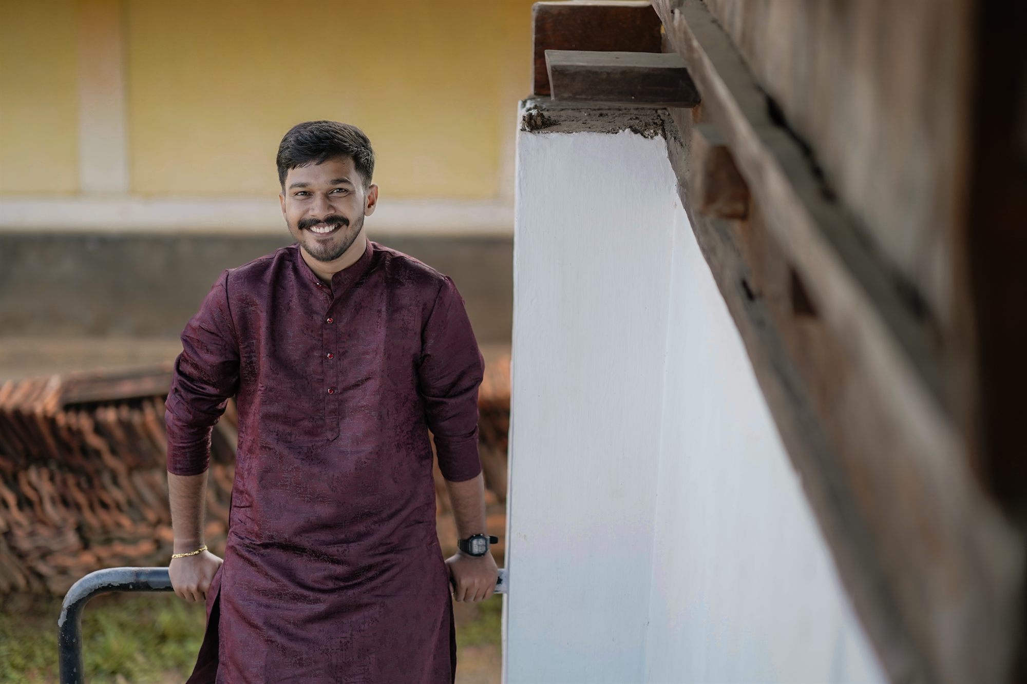 Siva and Vidya celebrating their engagement, photo 7 of 10